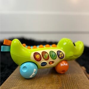 VTech Animated Crocodile Toy Colorful Educational Batteries Not Included